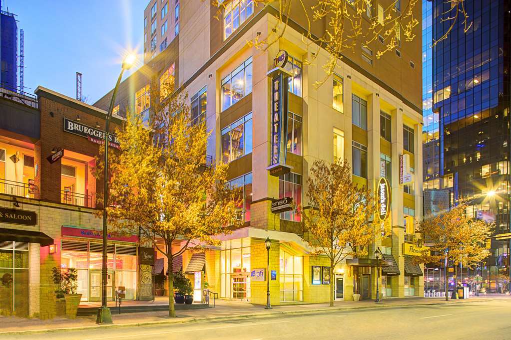 Aloft Charlotte City Center Exterior photo